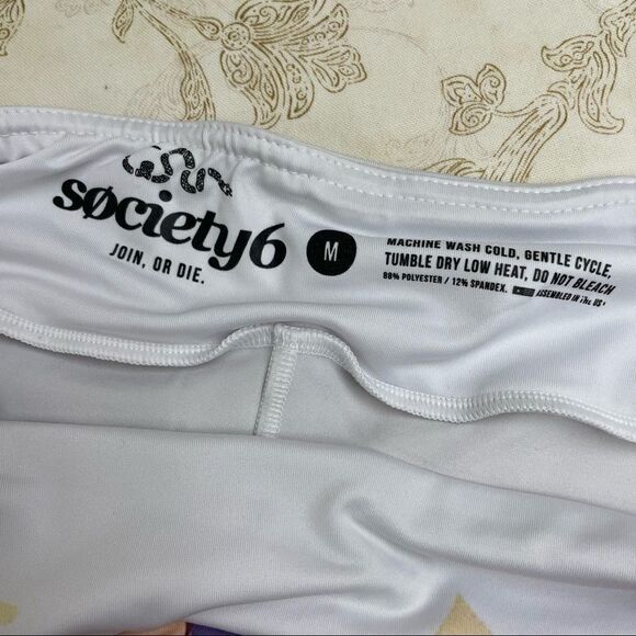 Society 6 Undertake heart leggings white with printed characters size Medium - Picture 9 of 10